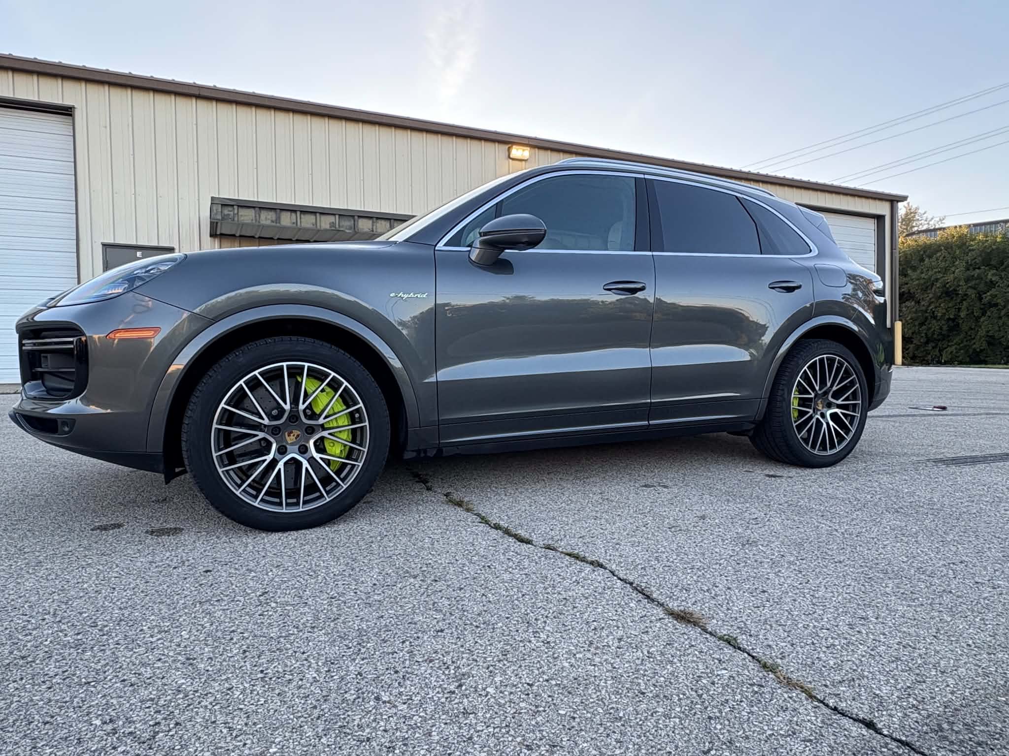 Used 2021 Porsche Cayenne Turbo S AWD/4WD image 20
