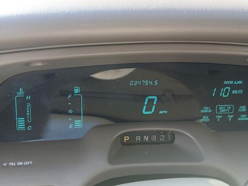 Used 1997 Lincoln Town Car Executive image 1