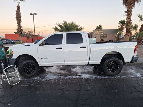 Used 2020 RAM 2500 Tradesman w/ Chrome Appearance Group image 10