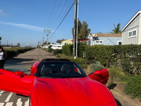 Used 1998 Chevrolet Corvette Coupe image 14