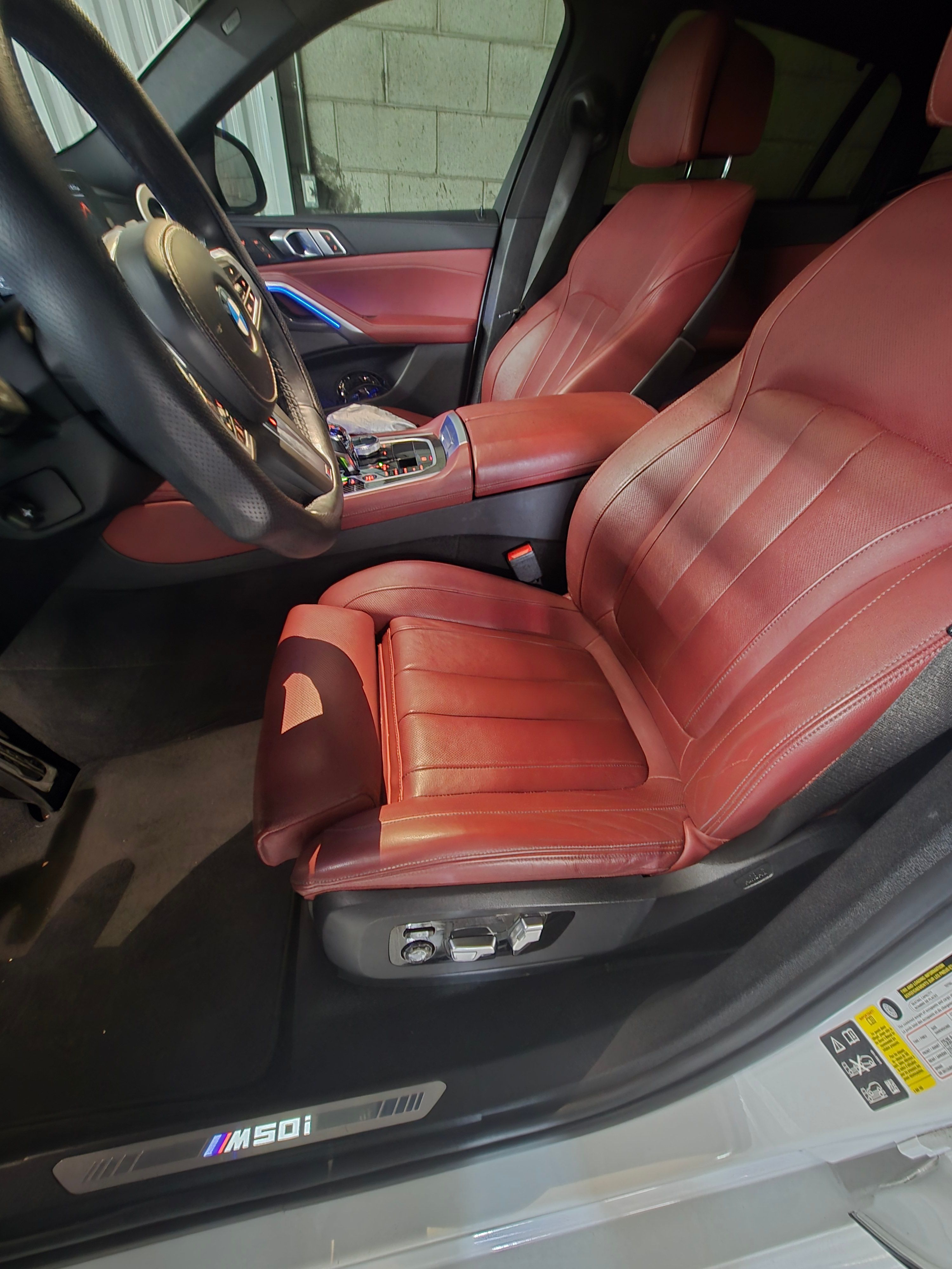 Used 2022 BMW X6 M50i AWD/4WD image 13
