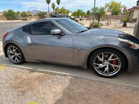 Used 2017 Nissan 370Z Sport Coupe 2D image 1
