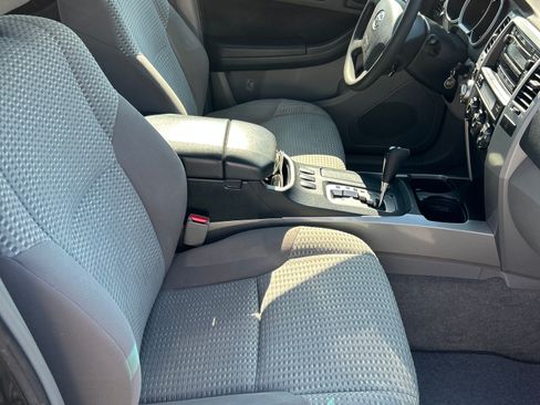 Used 2007 Toyota 4Runner Sport AWD/4WD image 10