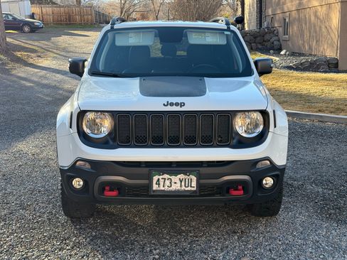 Used 2019 Jeep Renegade Trailhawk image 5