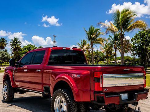 Used 2024 Ford F450 Limited w/ FX4 Off-Road Package AWD/4WD image 9