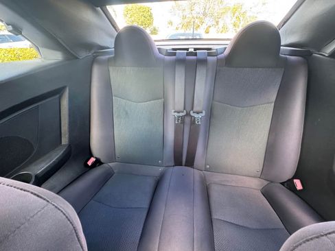 Used 2012 Chrysler 200 Touring image 11