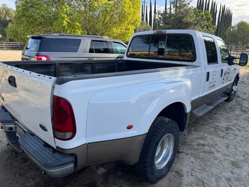 Used 2003 Ford F350 King Ranch image 8