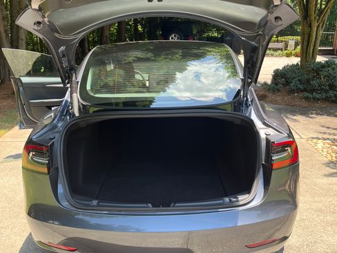 Used 2023 Tesla Model 3 Standard Range RWD image 5