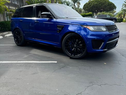 Used 2017 Land Rover Range Rover Sport SVR image 13
