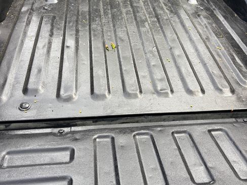 Used 2019 Ford F150 XL w/ Equipment Group 101A Mid image 12