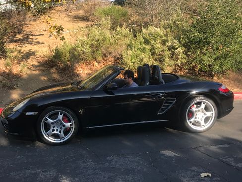 Used 2005 Porsche Boxster S image 11