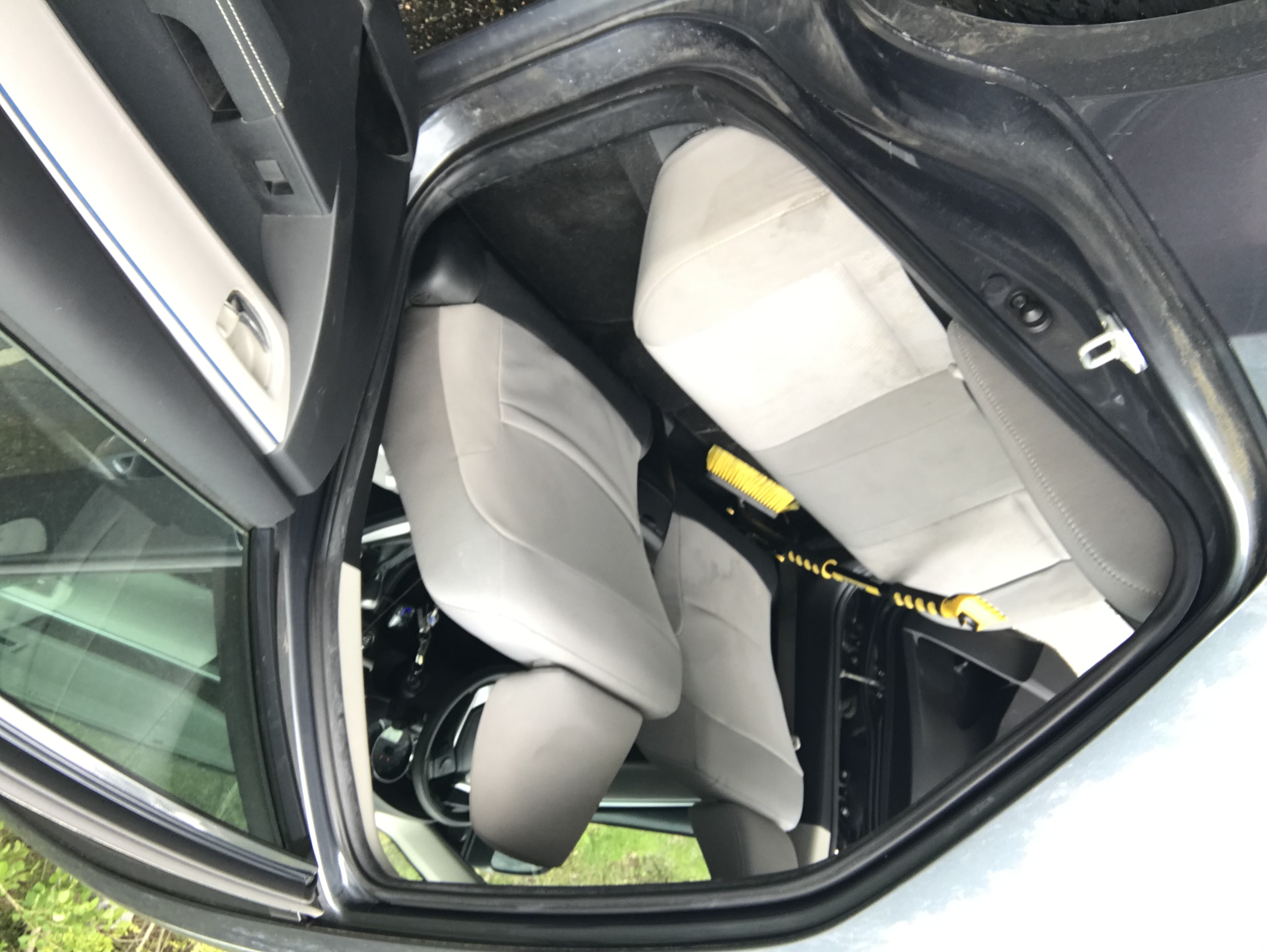 Used 2015 Toyota Corolla LE FWD image 10