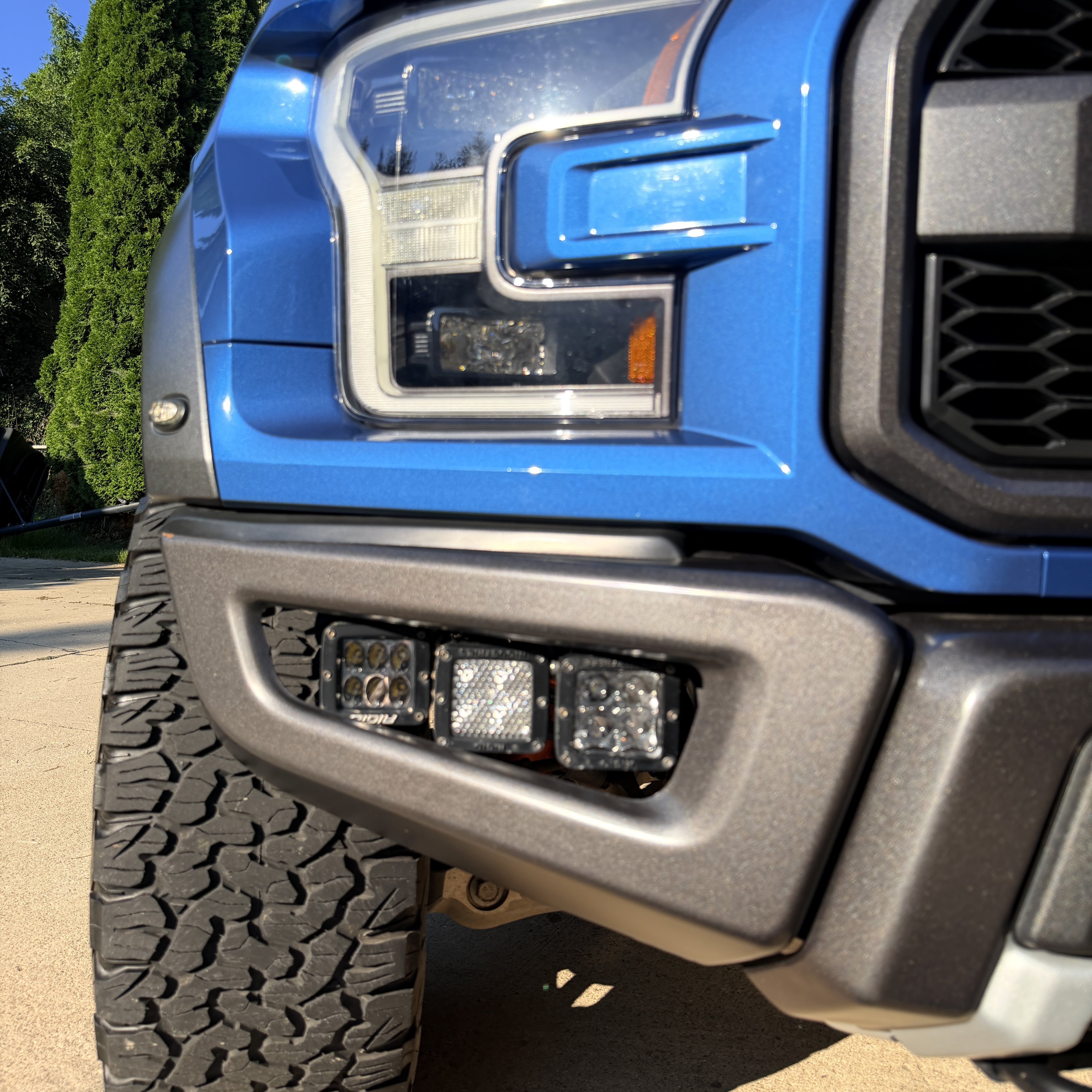 Used 2019 Ford F150 Raptor w/ Equipment Group 802A Luxury AWD/4WD image 11
