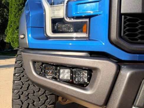 Used 2019 Ford F150 Raptor w/ Equipment Group 802A Luxury AWD/4WD image 11