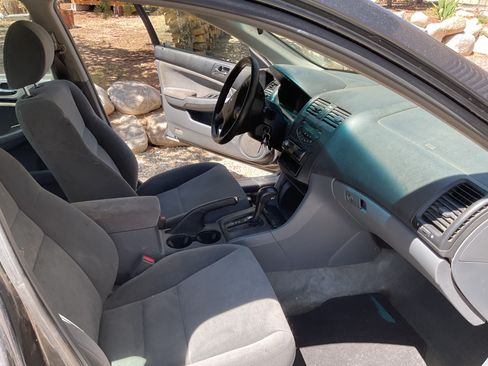 Used 2006 Honda Accord LX image 4
