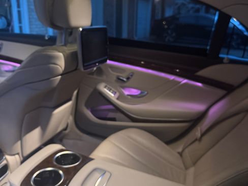 Used 2014 Mercedes-Benz S 550 Sedan image 25