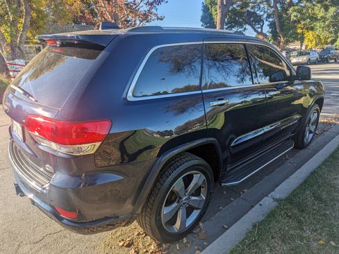 Used 2014 Jeep Grand Cherokee Overland image 4