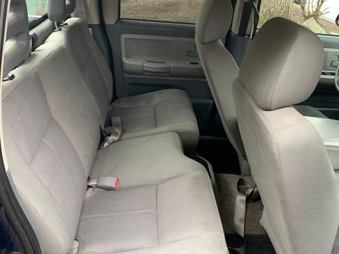 Used 2006 Dodge Dakota SLT image 7