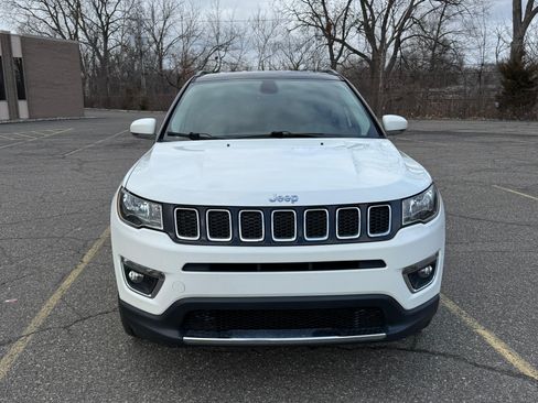 Used 2018 Jeep Compass Limited w/ Navigation Group AWD/4WD image 1
