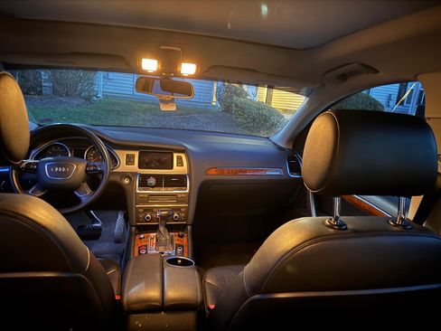 Used 2014 Audi Q7 3.0T Premium Plus w/ Premium Plus Package image 8
