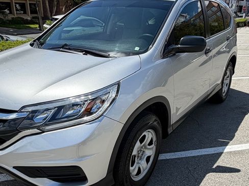 Used 2016 Honda CR-V LX image 8