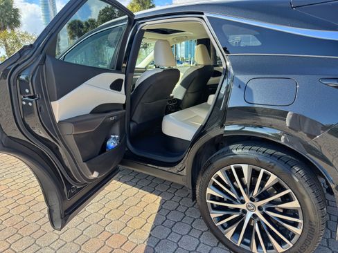 Used 2023 Lexus RX 350 Premium Plus w/ Cold Area Package image 14