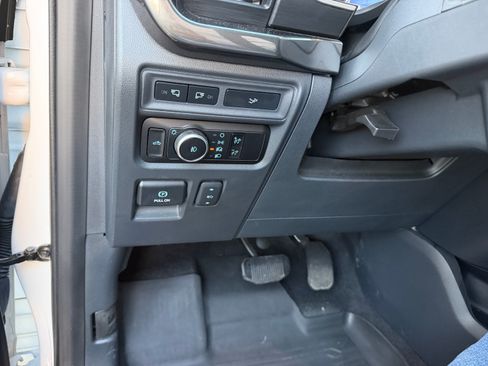 Used 2023 Ford F150 XLT w/ Equipment Group 302A High AWD/4WD image 19