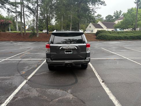 Used 2012 Toyota 4Runner Limited AWD/4WD image 8