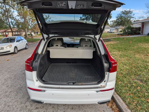 Used 2020 Volvo XC60 T5 Inscription image 13