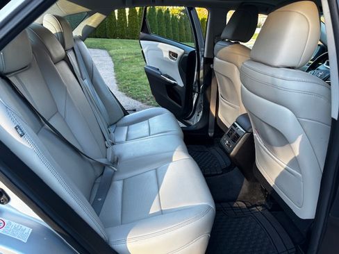 Used 2014 Toyota Avalon Limited image 21