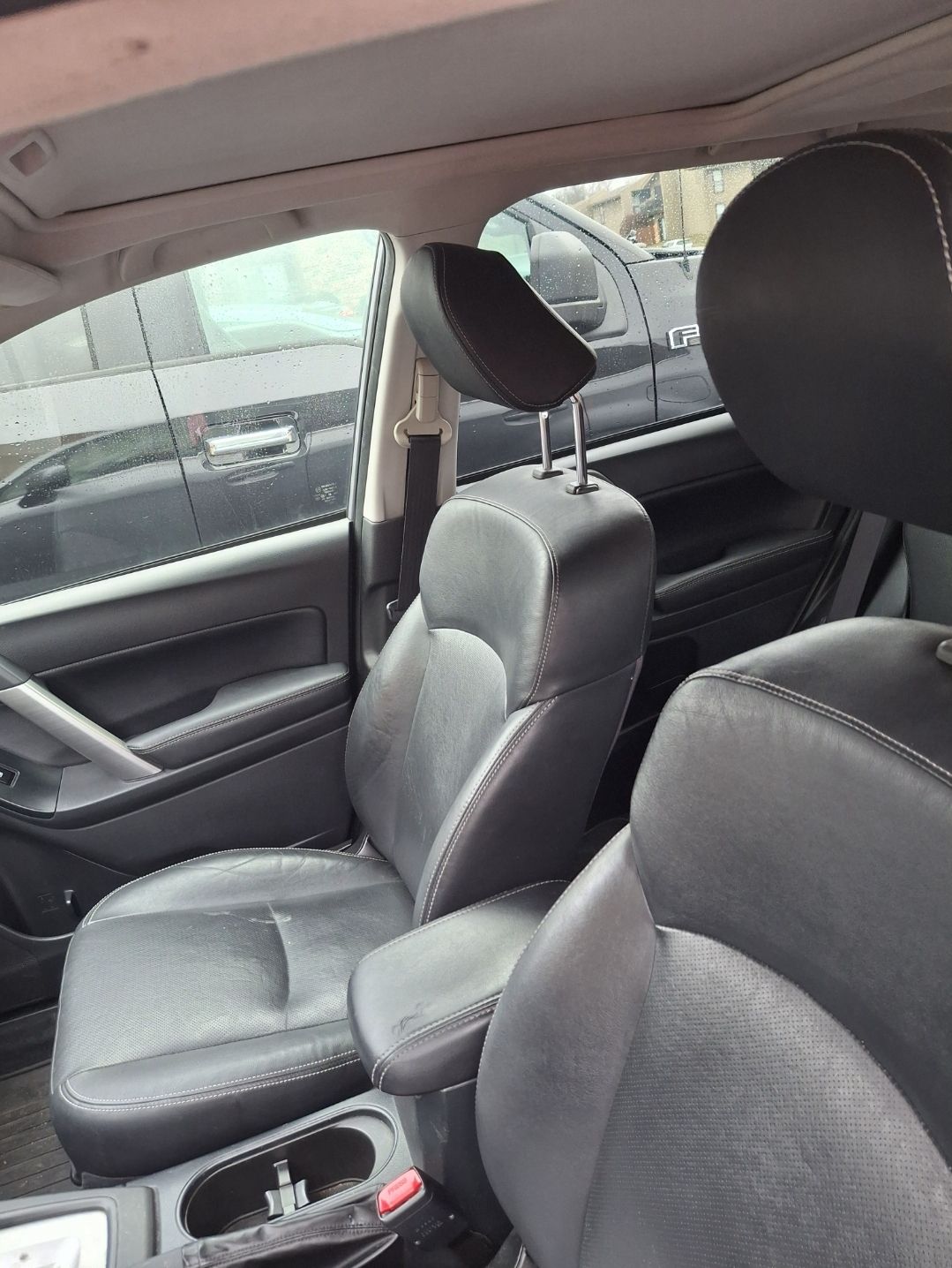 Used 2015 Subaru Forester 2.5i Limited AWD/4WD image 11