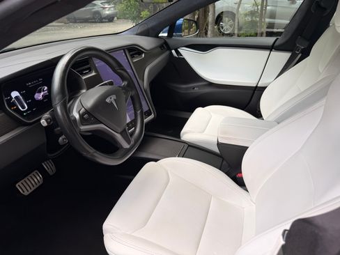 Used 2020 Tesla Model S Performance AWD/4WD image 9