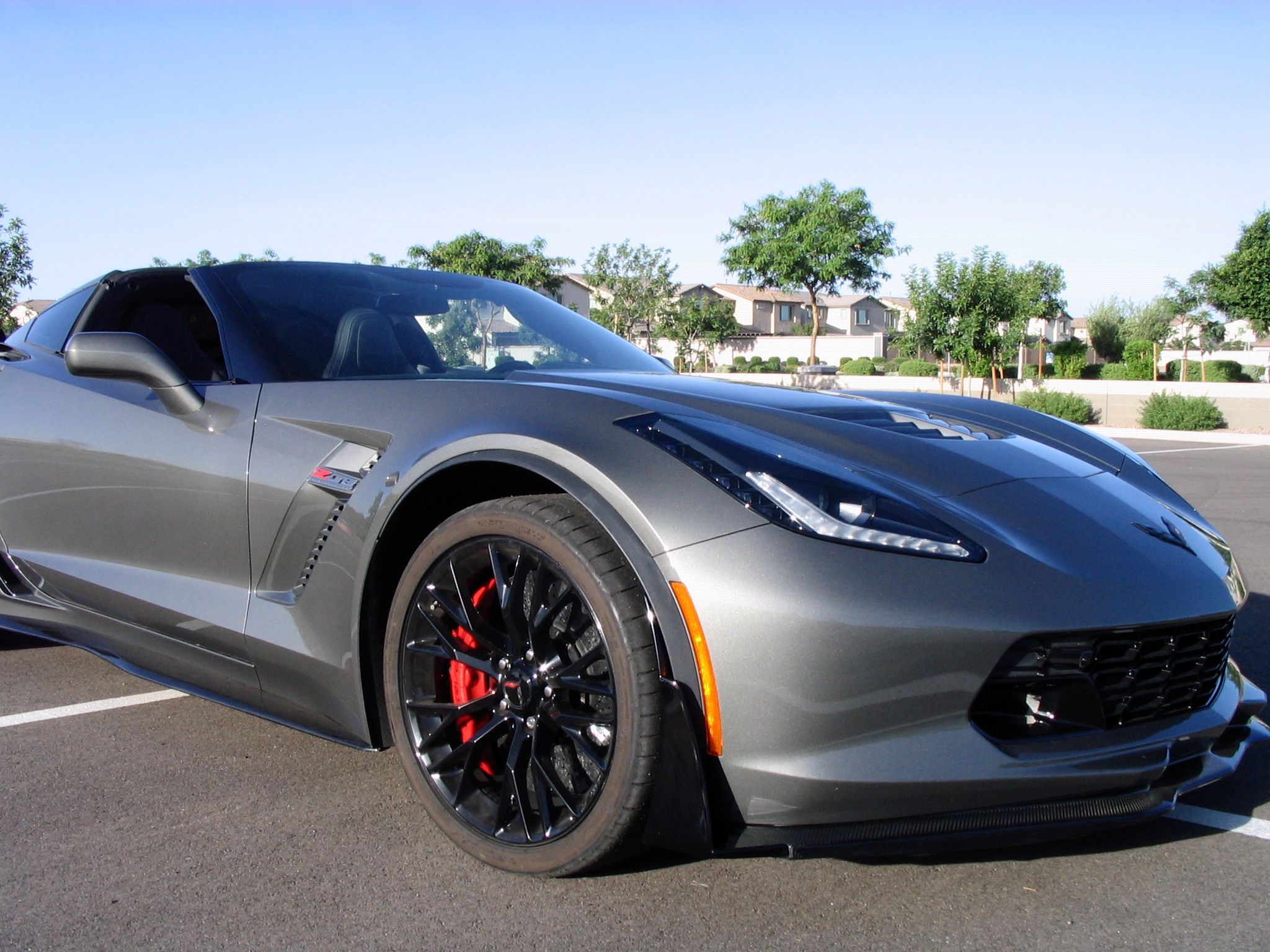 Used 2016 Chevrolet Corvette Z06 w/ 3LZ Preferred Equipment Group RWD image 11