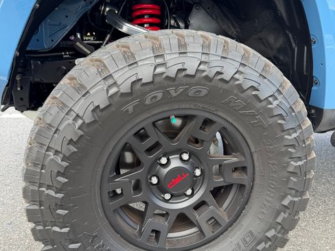 Used 2018 Toyota 4Runner TRD Pro AWD/4WD image 15