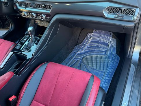 Used 2023 Acura Integra A-Spec image 6