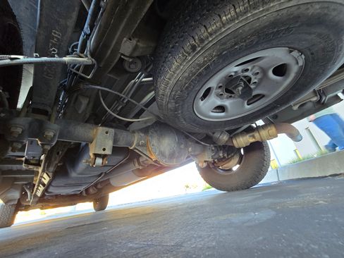 Used 2020 Chevrolet Express 3500 LS image 29