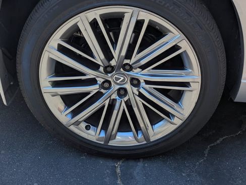 Used 2024 Lexus TX 500h AWD w/ Technology Package image 17