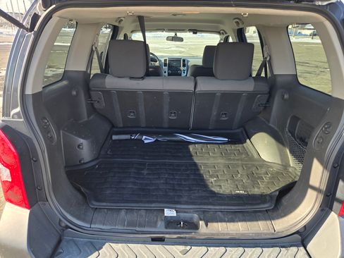 Used 2012 Nissan Xterra S w/ Value Package image 6