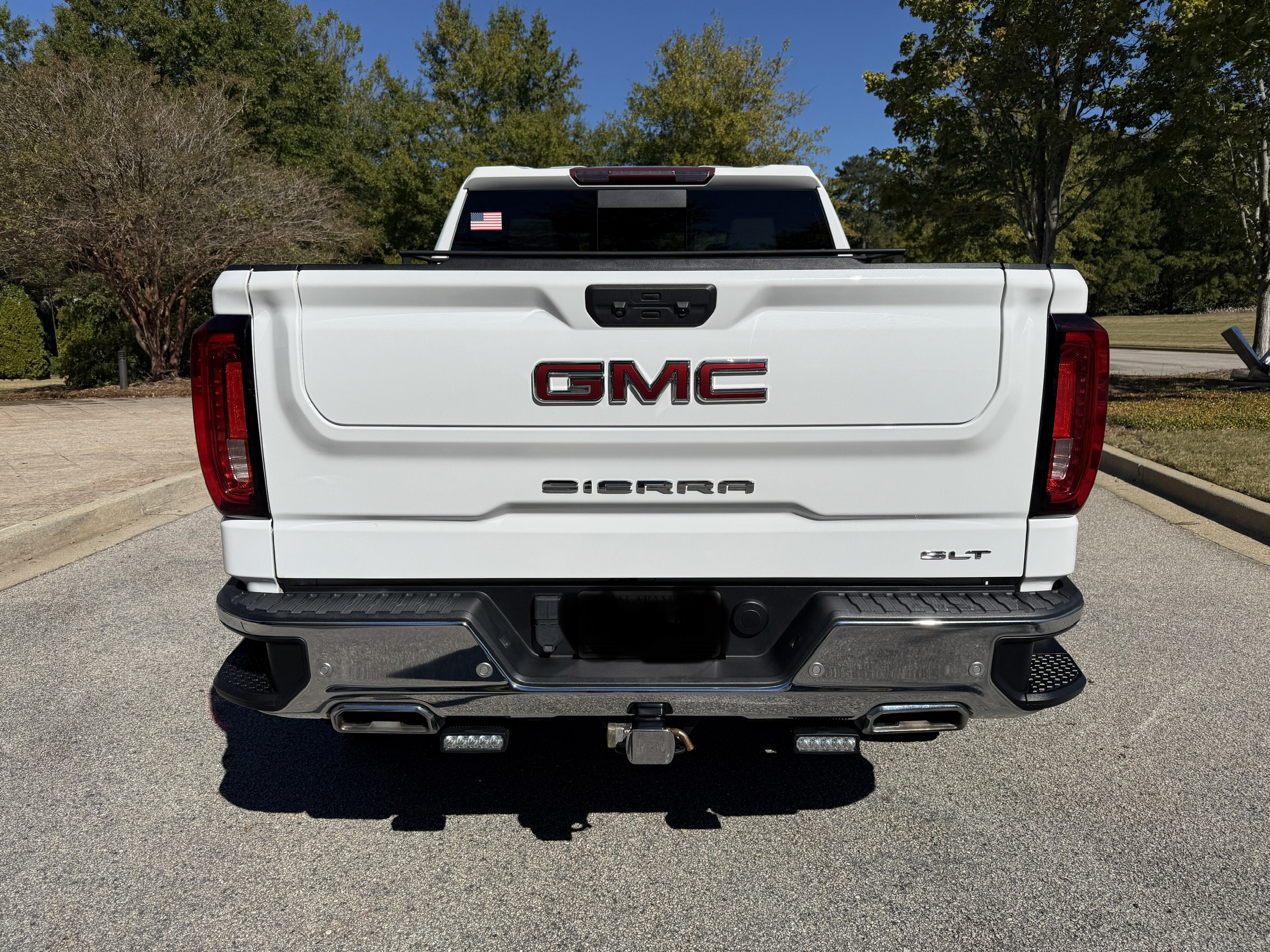 Used 2022 GMC Sierra 1500 SLT w/ SLT Premium Plus Package AWD/4WD image 8