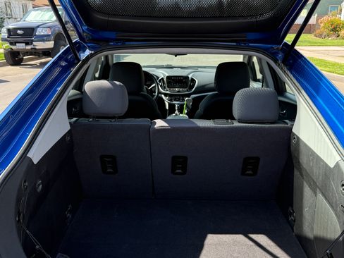 Used 2017 Chevrolet Volt LT w/ Comfort Package image 15