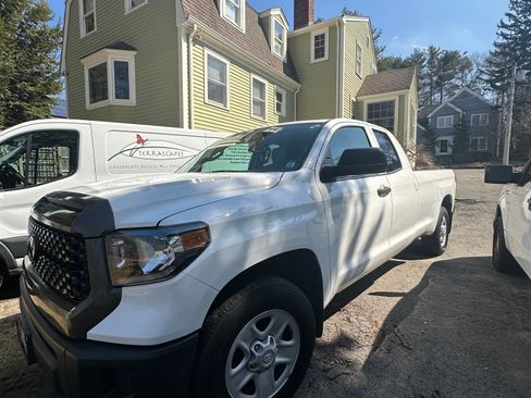 Used 2021 Toyota Tundra SR image 2