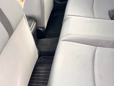 Used 2018 Honda Civic LX image 10