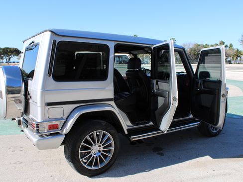 Used 2007 Mercedes-Benz G 55 AMG 4MATIC image 11