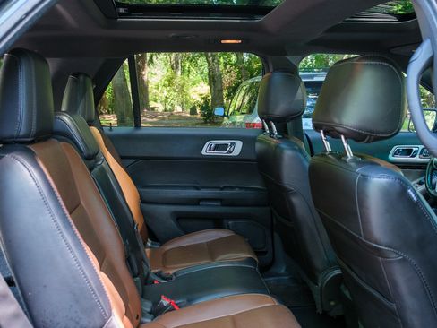 Used 2013 Ford Explorer Limited AWD/4WD image 14