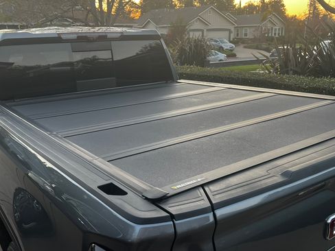 Used 2021 GMC Sierra 1500 Denali w/ Denali Ultimate Package image 15