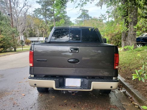 Used 2007 Ford F150 Lariat image 9