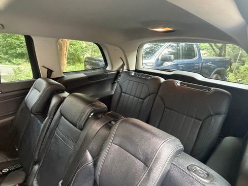 Used 2017 Mercedes-Benz GLS 450 4MATIC image 22