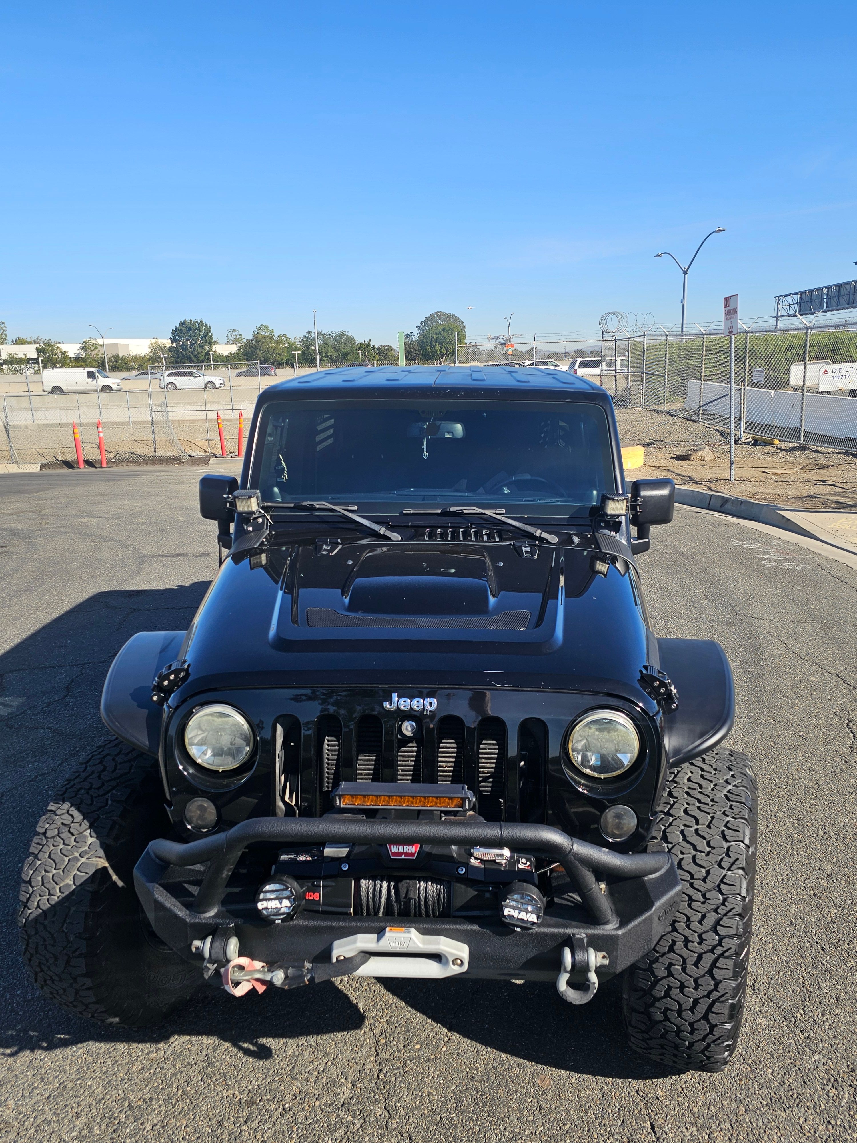 Used 2014 Jeep Wrangler Unlimited Sport w/ Quick Order Package 24S AWD/4WD image 8