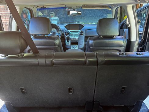 Used 2009 Honda Pilot Touring image 15
