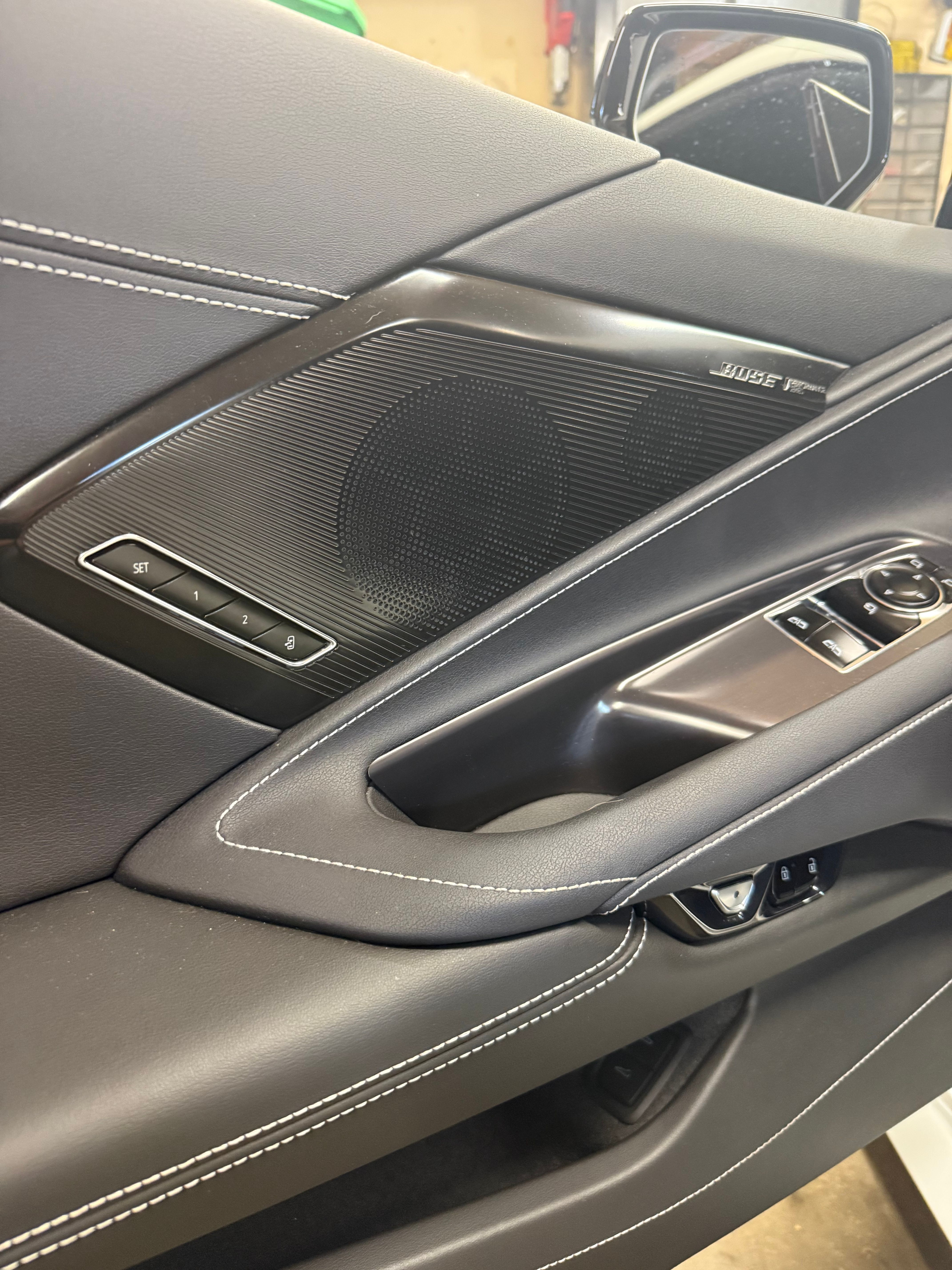 Used 2024 Chevrolet Corvette Stingray Preferred Cpe w/ Z51 Performance Package RWD image 8